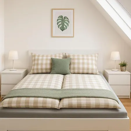 Dat-fischerhuus-die-seemannskoje-zwischen-bodden-und-ostsee-direkt-am-hafen *