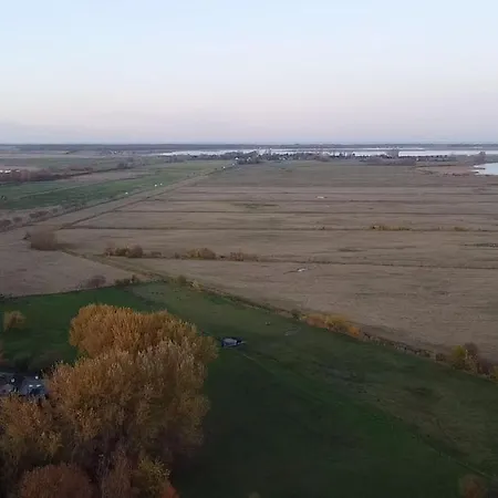 Dat-fischerhuus-die-seemannskoje-zwischen-bodden-und-ostsee-direkt-am-hafen Pruchten